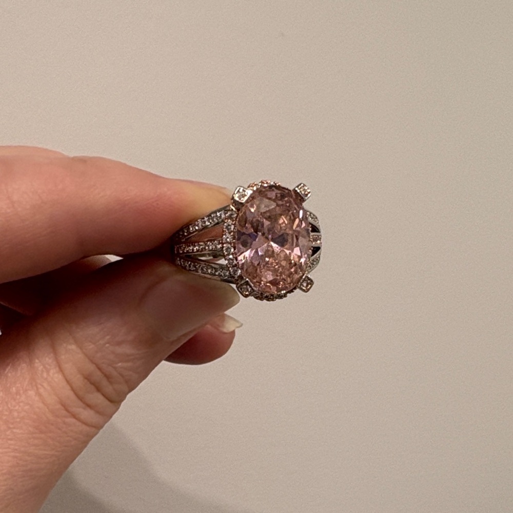 Elegant Pink Stone Silver Ring (GP 18K)